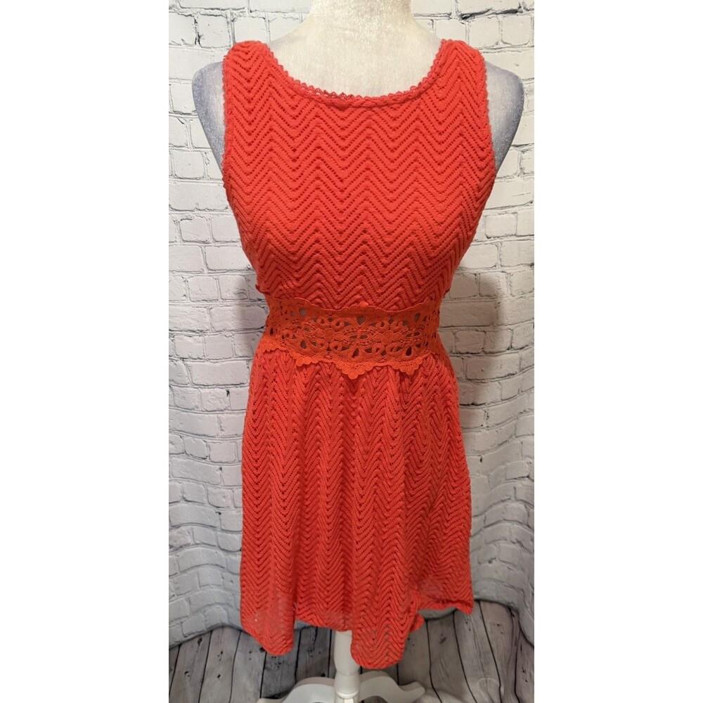 NWT YA Los Angeles Sleeveless Crochet Waist Dress Size Medium